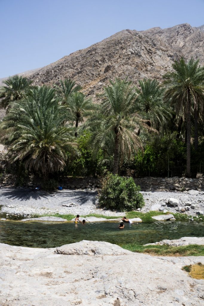 Al Thowarah Hot Springs Oman One Second