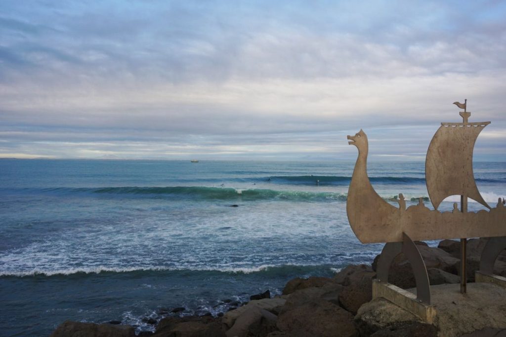 Þorlákshöfn-surf-islande