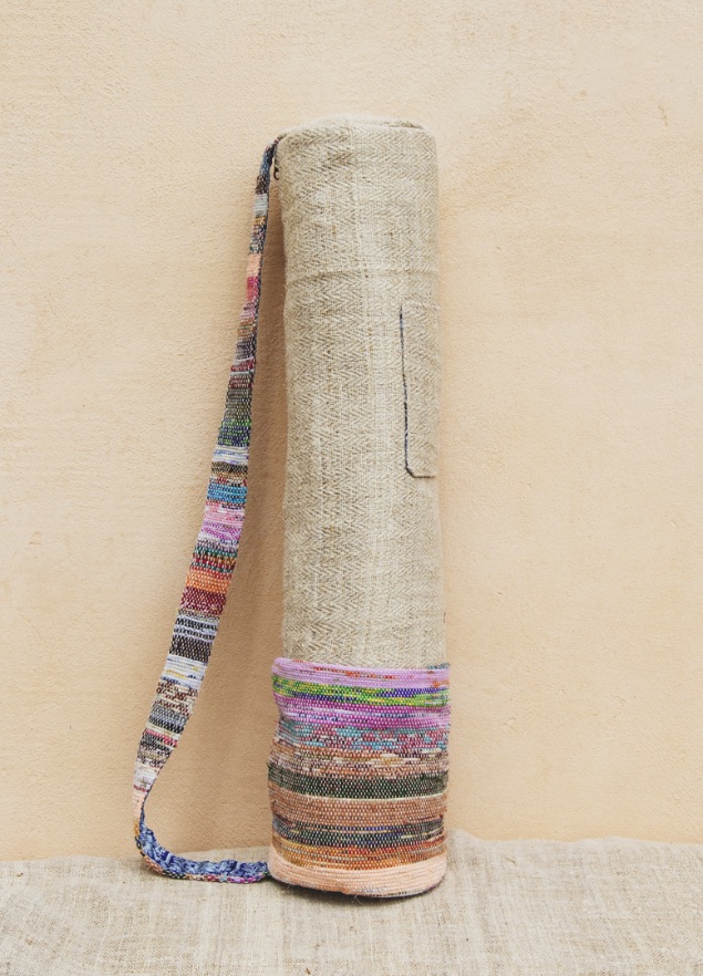 Coolest sustainable gifts - One Second Journal - Himalayan Made - Yoga mat bag