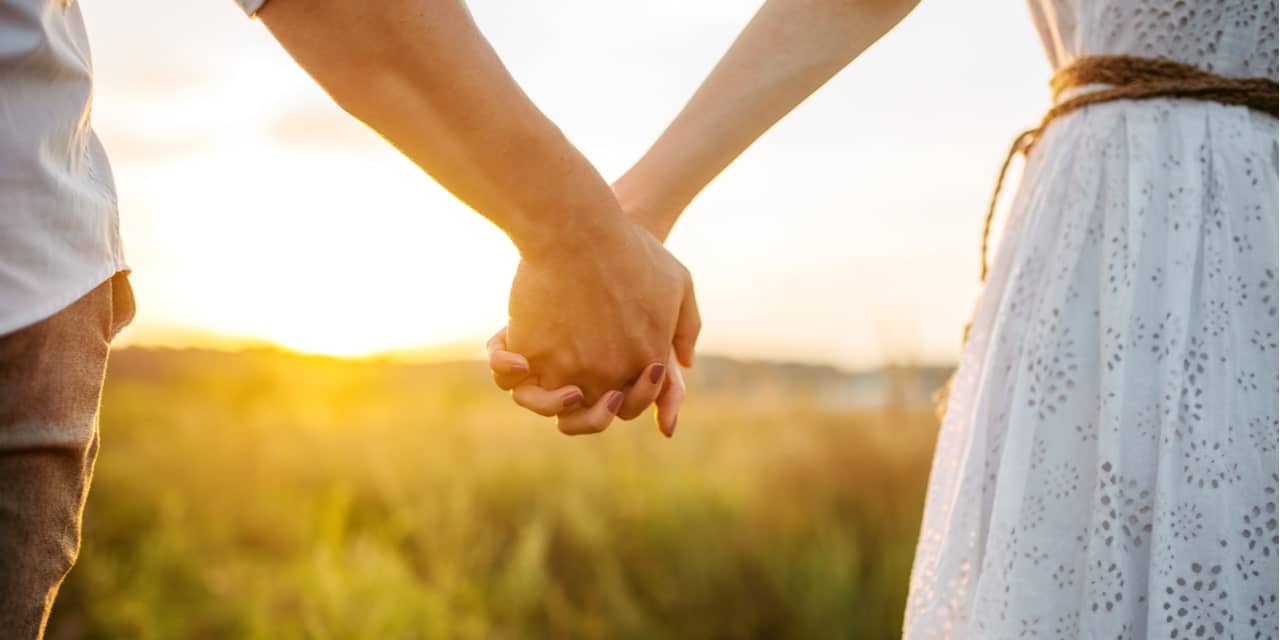 5 concrete tips om relatietherapie gewoon zelf te doen!