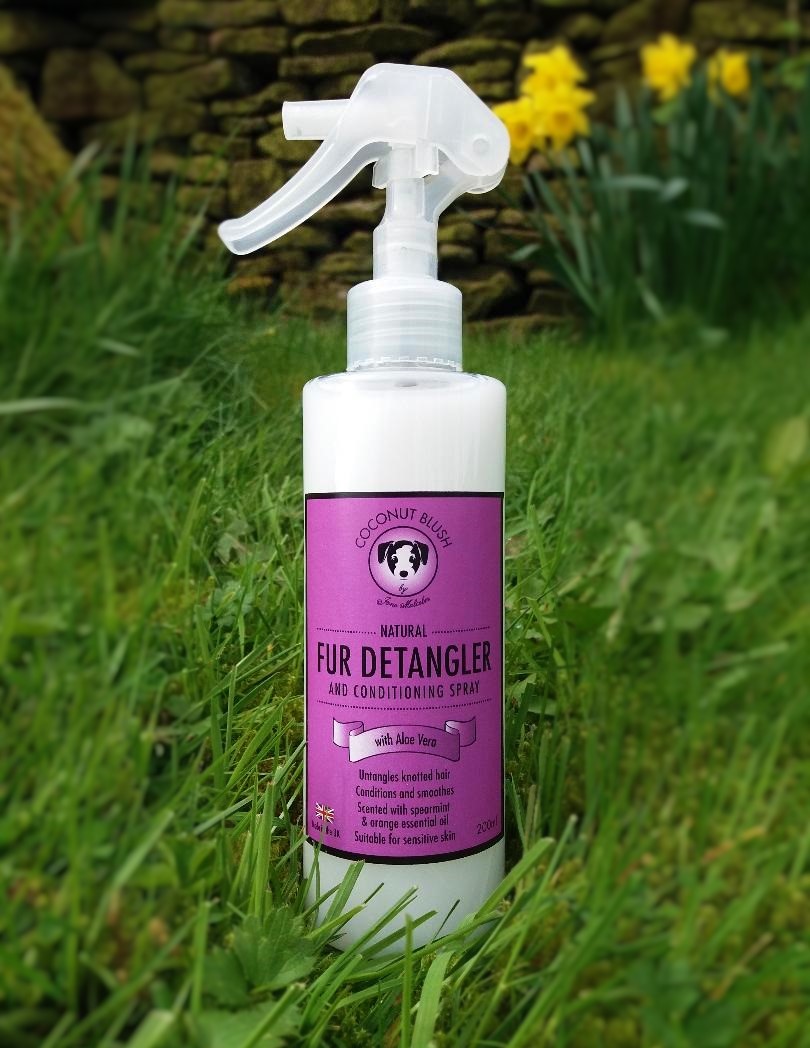 Natural Fur Detangler Spray Sprearmint And Sweet Orange 200ml On