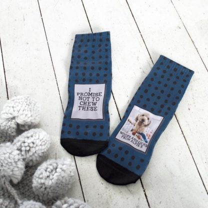 Personalised Photo Socks From The Dog / Cat! Socks are always a favourite gift, perfect for those hard-to-buy-for loved ones! These personalised photo socks are not only useful but truly unique and special.  A present to be treasured for years! Personalised in Derbyshire by a lovely skilled team. Material: 82% Cotton, 16% Polyester, 1% Nylon, 1% Elastase.