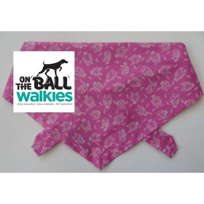 This delightful bandana is decorated with sweet little white owls. This is a really cute design and looks really adorable on! This tie on style bandana is adjustable and extremely comfortable for your dog to wear. Handmade with great care and attention to detail and worn all over the world! Machine washable at 30 degrees.