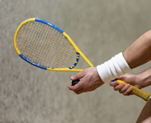 How To Grip Badminton Racket - Prep + 3 Ways 