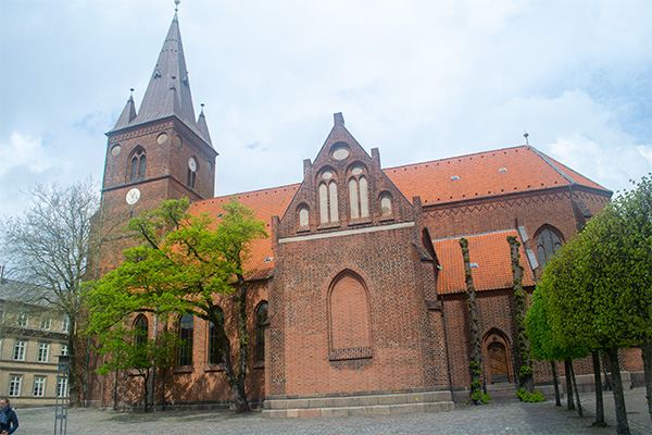 St. Nicolai kirke har rødder tilbage til 1200-tallet, hvor Kolding blev grundlagt.