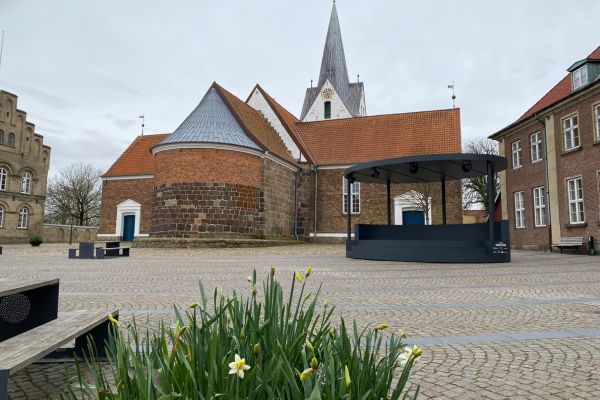 Sct. Jacobi kirke er opført i 1100-tallet.