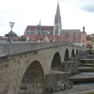 Steinerne Brücke i Regensburg