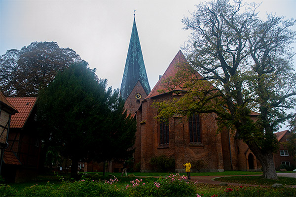 Sankt Michaelis-kirken er opført i 1200-tallet.
