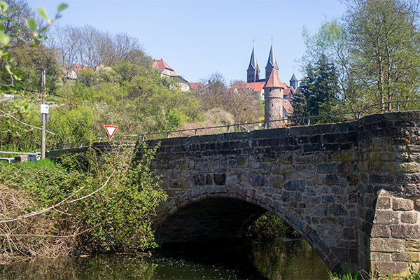 En af de bevarede broer over floden Mühlengraben