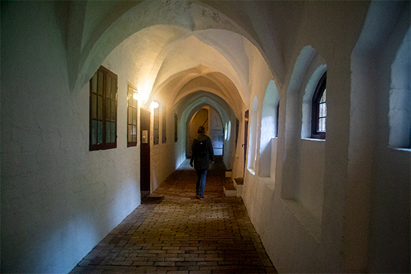 Den stemningsfulde klostergang i St. Johanniskloster