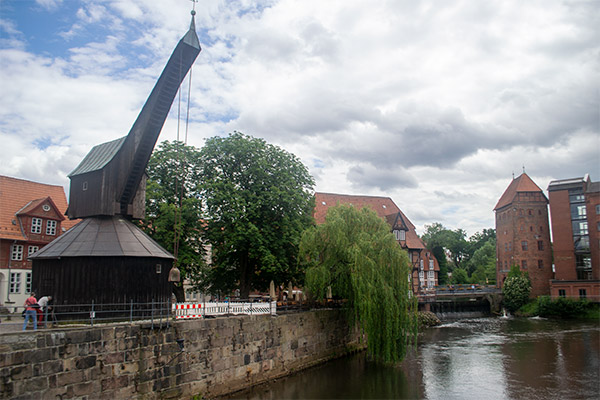 Den gamle kran står i Lüneburgs Wasserviertel og spillede en vigtig rolle i at omlæsse salt.