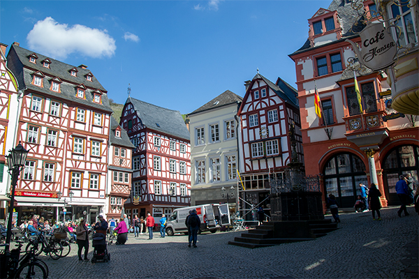 Marktplatz er byens naturlige omdrejningspunkt.