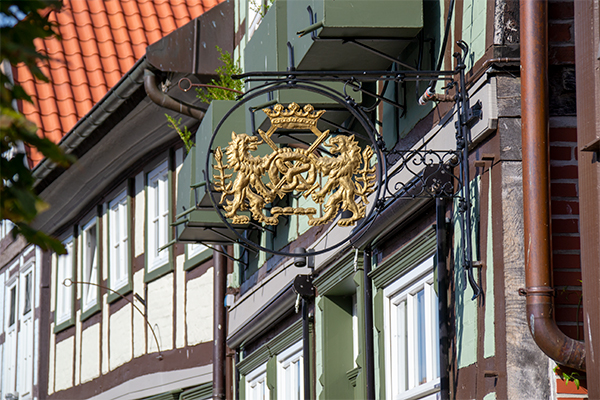 Der er mange fine detaljer i byrummet.