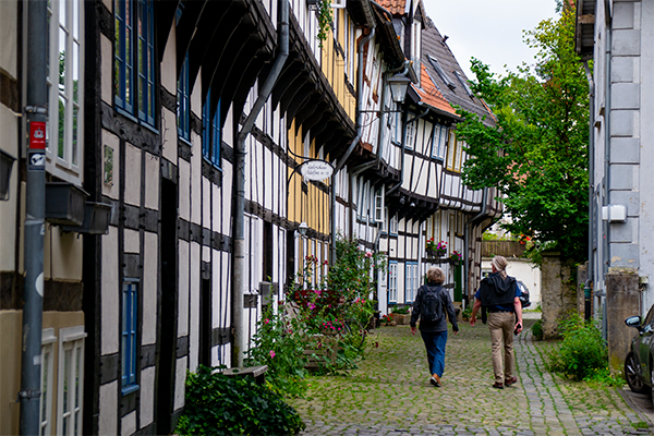 Adolfsstrasse byder på en perlerække af skæve, gamle huse.