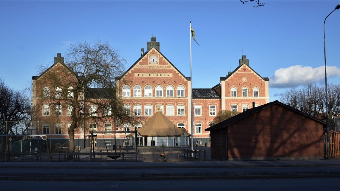 Oskarshamns kommun återgår successivt till undervisning på plats i skolan Oskarshamns kommun återgår successivt till undervisning på plats i skolan