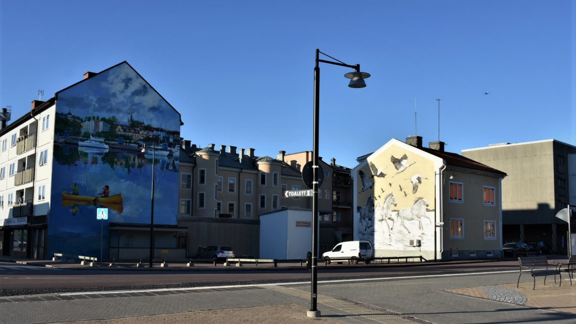 Väggmålningarna i centrala Oskarshamn är nu klara Väggmålningarna i centrala Oskarshamn är nu klara