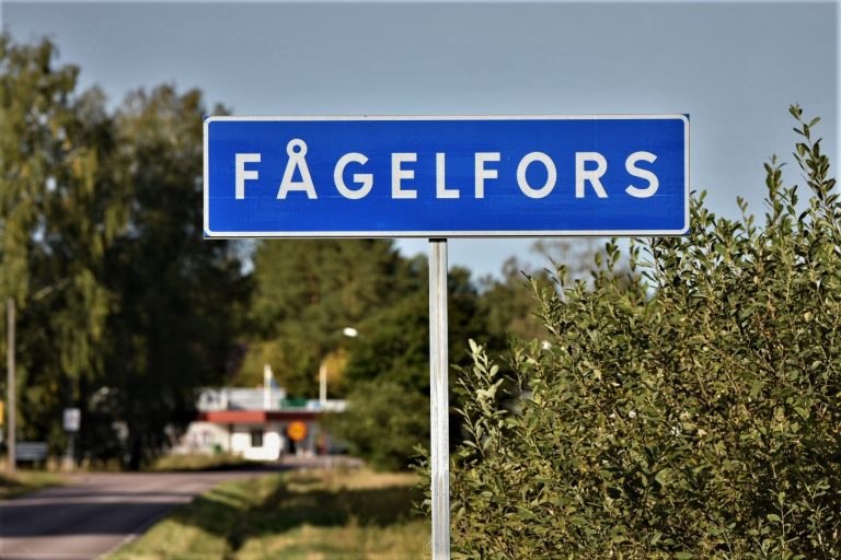 Vägskylt Fågelfors