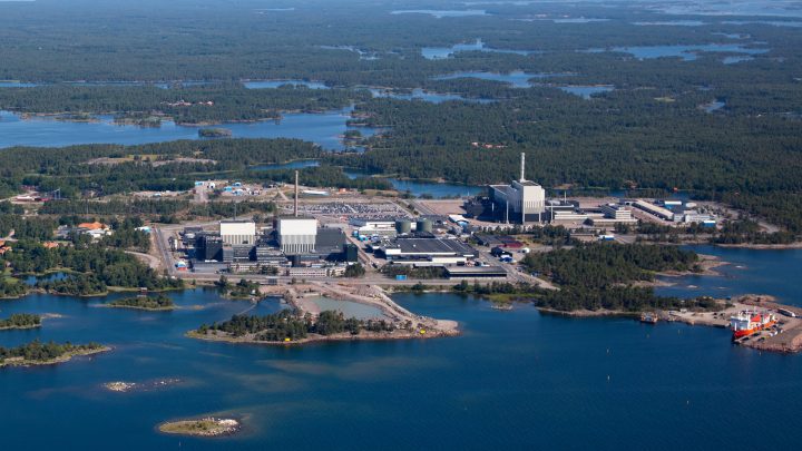 Flygbild över kärnkraftverken på Simpevarpsön