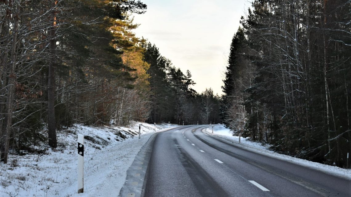 Åtal En Körkortslös Man Körde I 138 Kilometer I Timmen På En 80 Sträcka Oskarshamns Nytt 