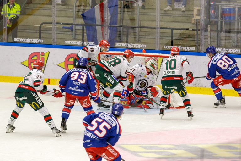 IK Oskarshamn trycker på mot Frölunda HC