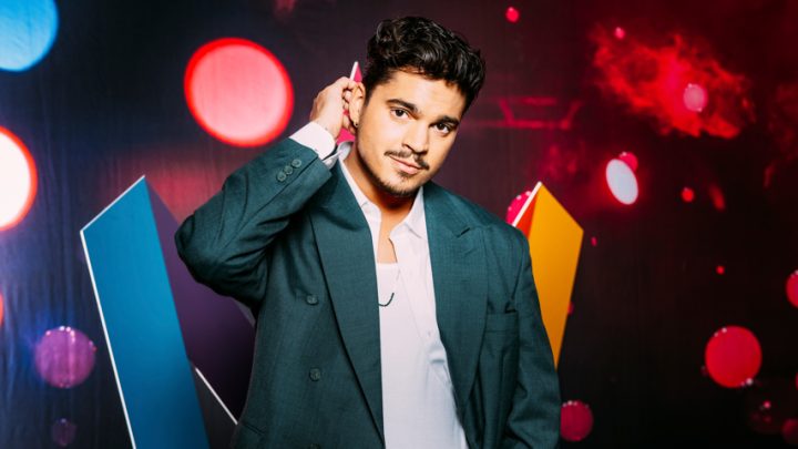 Oscar Zia, programledare för Melodifestivalen 2022
