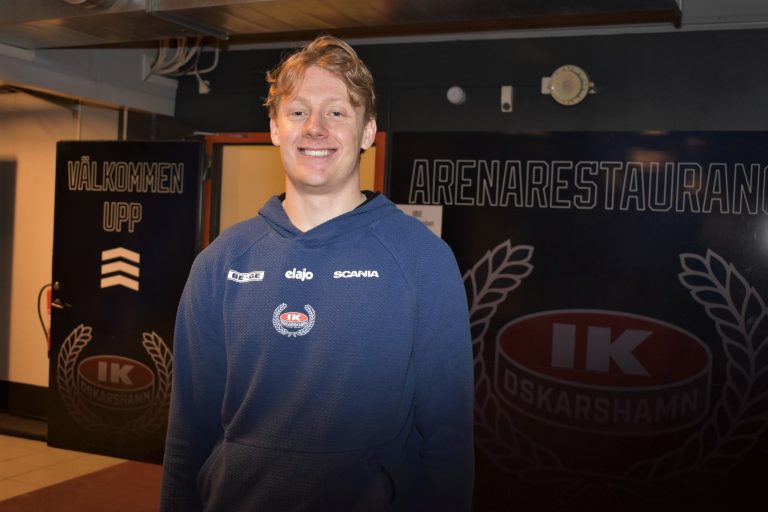 Fredrik Olofsson, ishockeyspelare i IK Oskarshamn