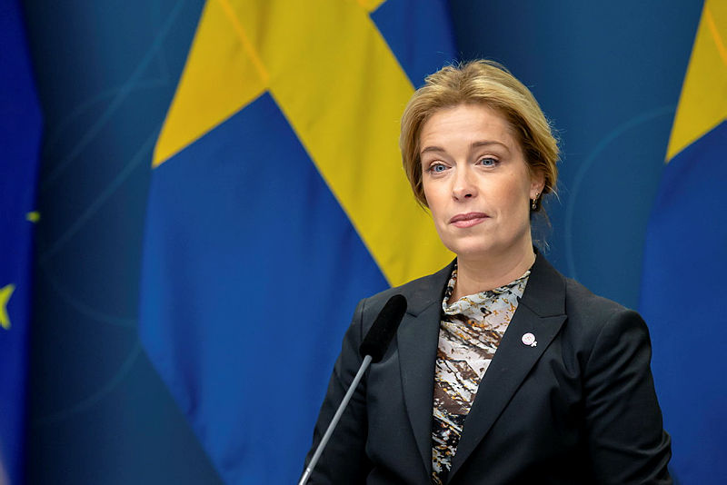 Annika Strandhäll (S) på regeringskansliets pressträff