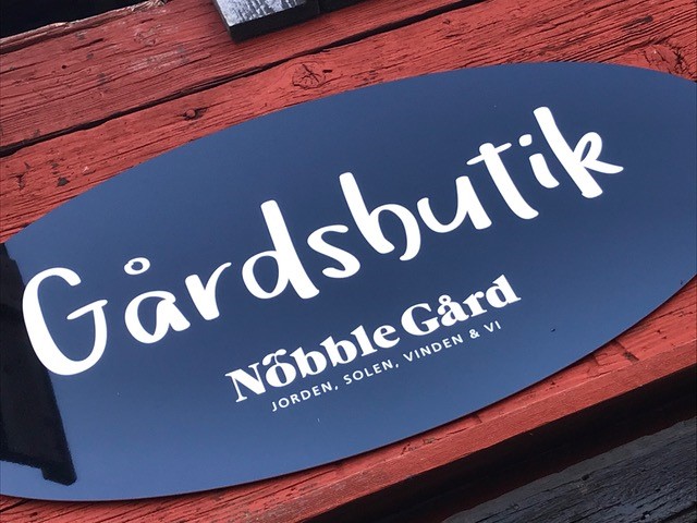 Gårdsbutikskylt Nöbble Gård