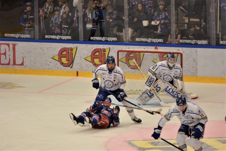 Bild från matchen mellan IK Oskarshamn och Leksand i hockeyns SHL