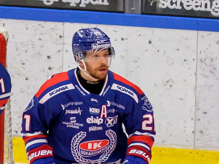 Brian Cooper, IK Oskarshamn, i en kvartsfinal mot Rögle BK.