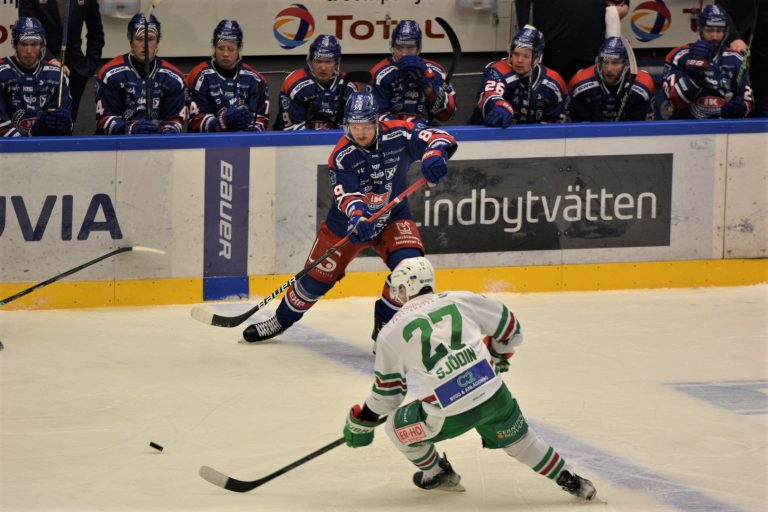 Patrik Karlkvist i en match mot Rögle BK