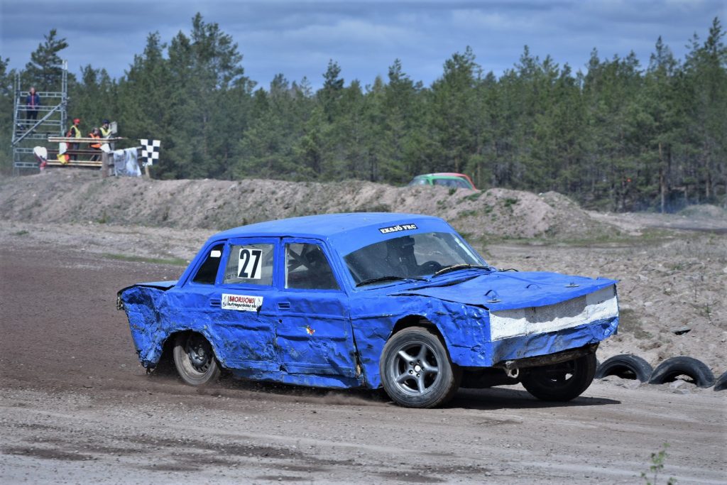 Folkracetävling på Solkustbanan i Forshult, utanför Oskarshamn. Foto: Peter A Rosén