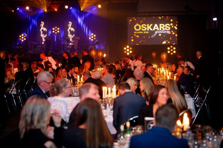 Trevlig stämning på Oskarsgalan 2022 med trerätters middag efter prisutdelningen