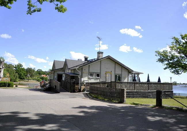 Havslätts restaurang, reception och camping i Oskarshamn