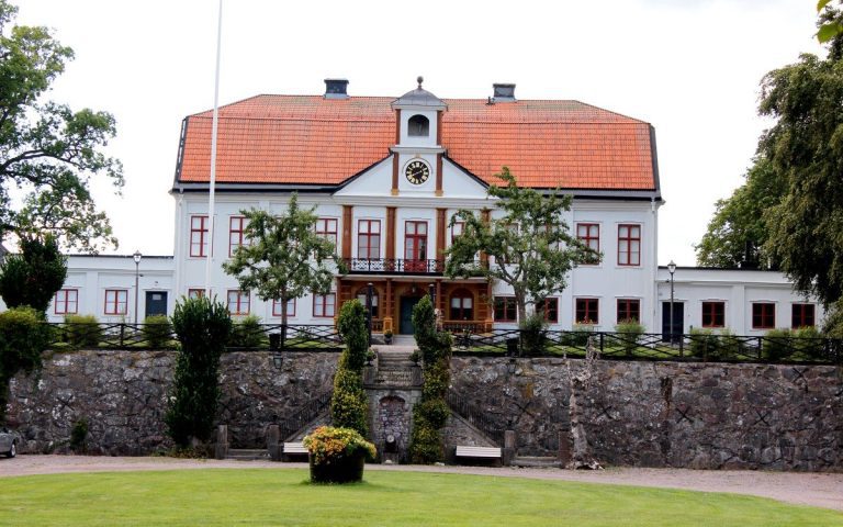 Fredriksbergs herrgård