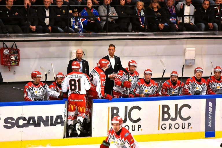 Bild på Frölundabåset i match mot IK Oskarshamn