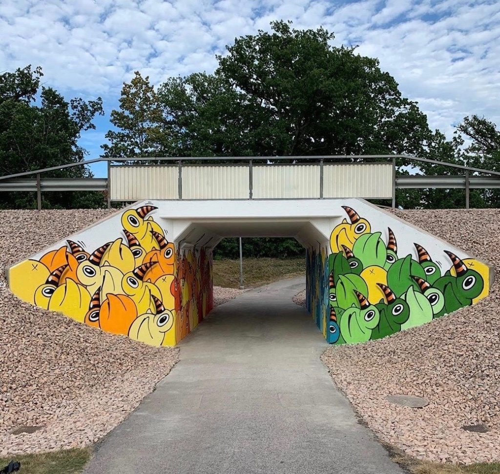 Gångtunnel med målning