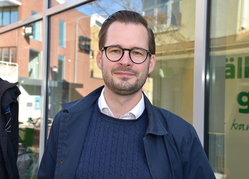 Den Politiske Vilden Jan Johansson Sågar SD:s Partisekreterare: "Han är ...