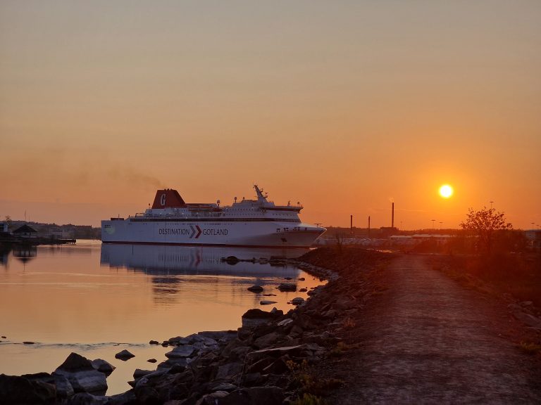 Gotlandsfärjan i Oskarshamns hamn