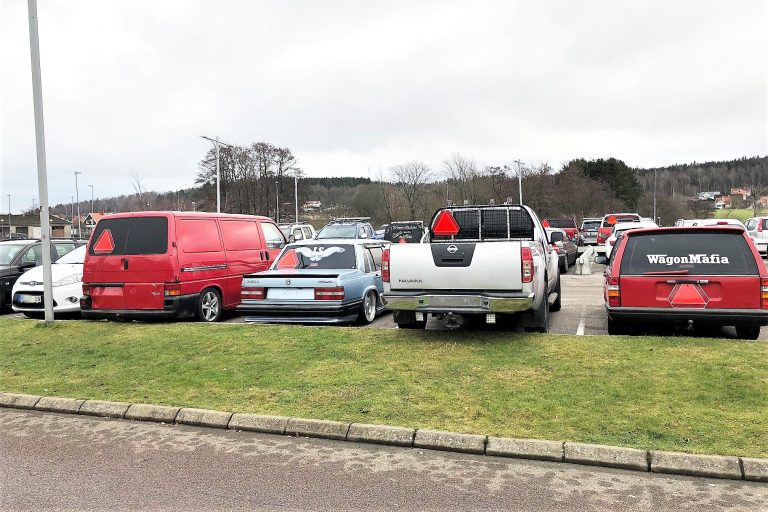 A-traktorer på parkering