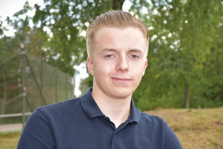 Anton Liljegren Johansson, Ungsvenskarna och Sverigedemokraterna