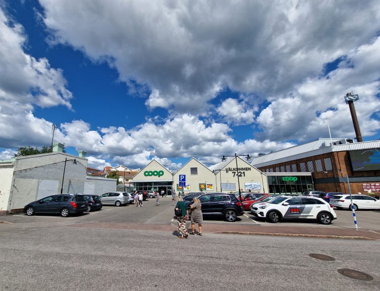 Parkeringsplats vid Coop i Oskarshamn