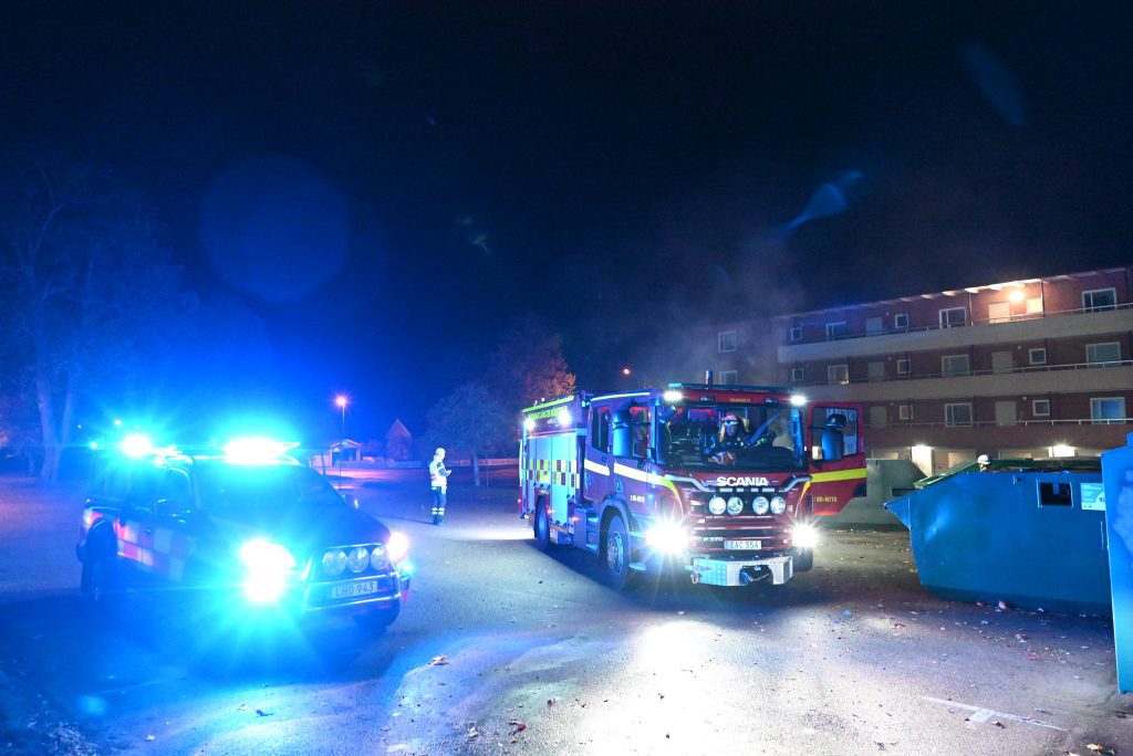 Containerbrand på Kvarngatan i Mönsterås