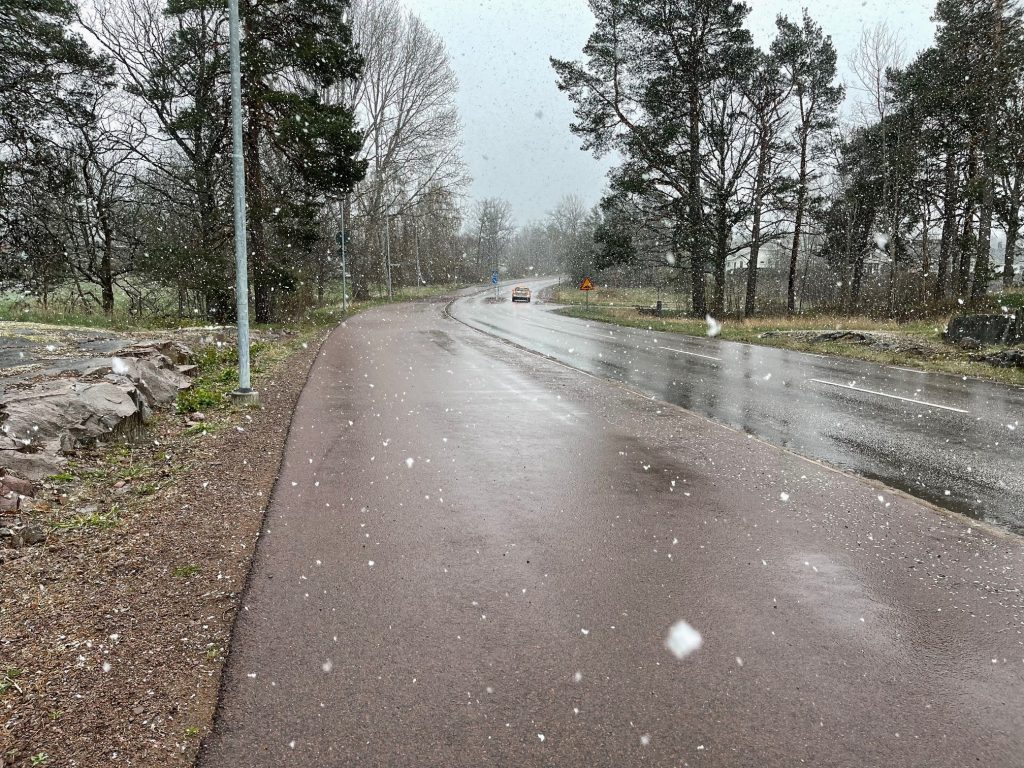 Aprilväder, snöfall