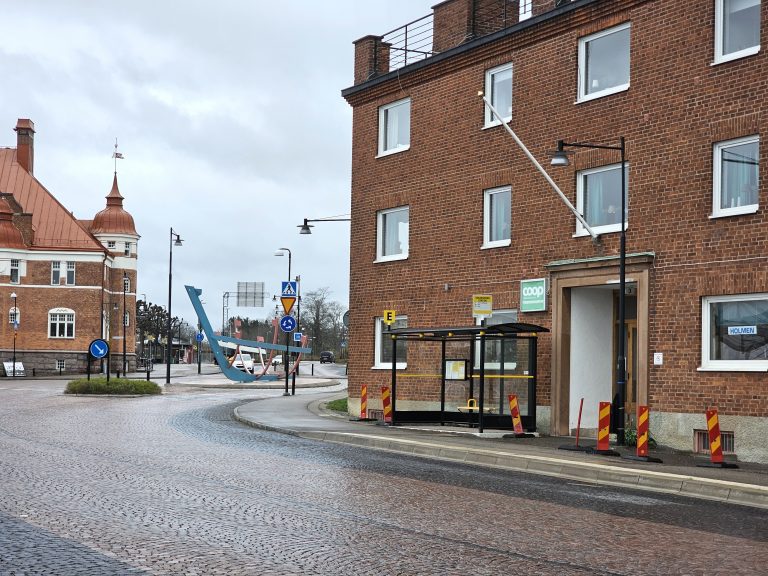 Busshållplats på Skeppsbron i Oskarshamn