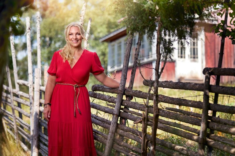Farmen Anna Brolin