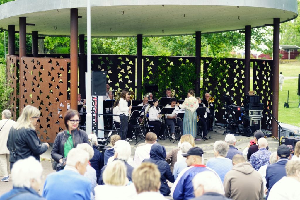 Nationaldagsfirande i stadsparken