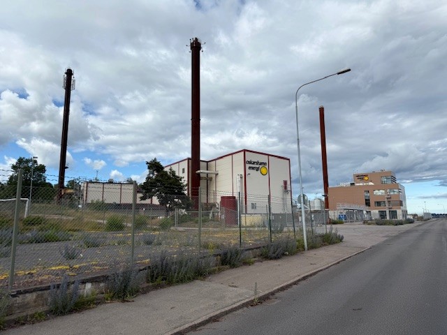 Oskarshamn Energis anläggning, Solkustens kraftvärmeanläggning, på Norra Strandgatan i Oskarshamn. Foto: Peter A Rosén
