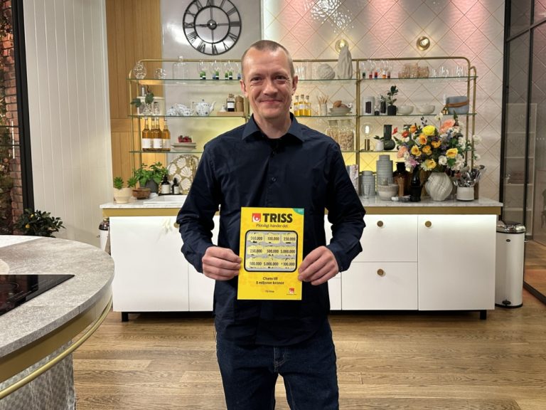 Hans skrapade fram en Trissvinst i TV4 Nyhetsmorgon. Foto: Svenska Spel
