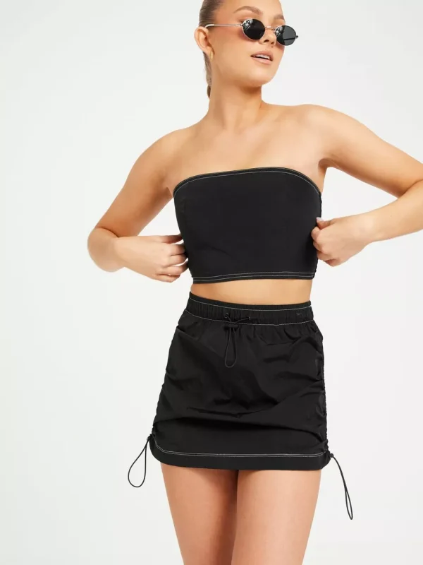 Pieces - Minihameet - Black Contrast Stiching - Pccharlie Hw Short Skirt D2D Dmo Bc - Hameet - Mini Skirts